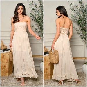 CREAM SLEEVELESS LACE DETAILED MAXI DRESS